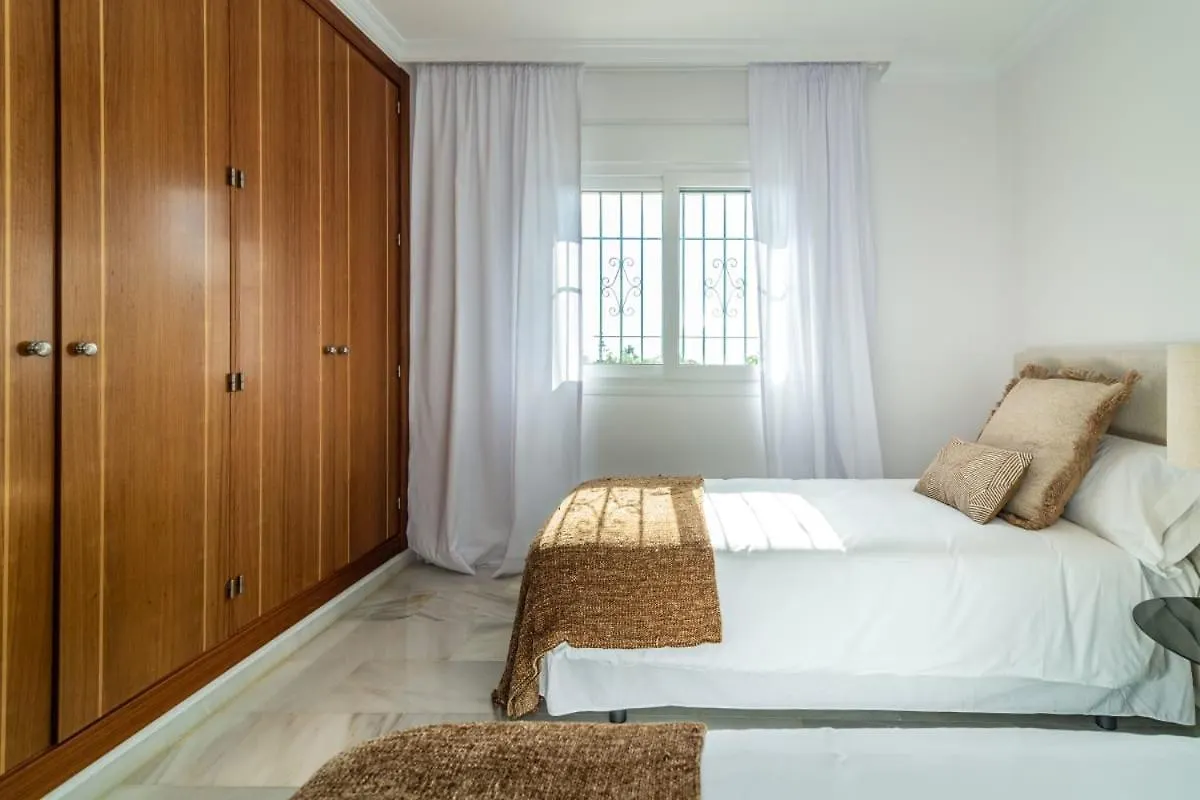 Villa All About Las Adelfas Marbella